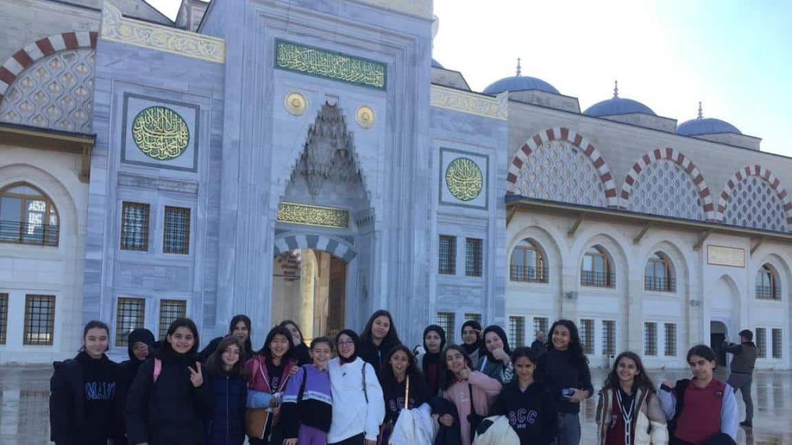Çamlıca Camii ve İslami Bilimler Müzesini ziyaret ettik.
